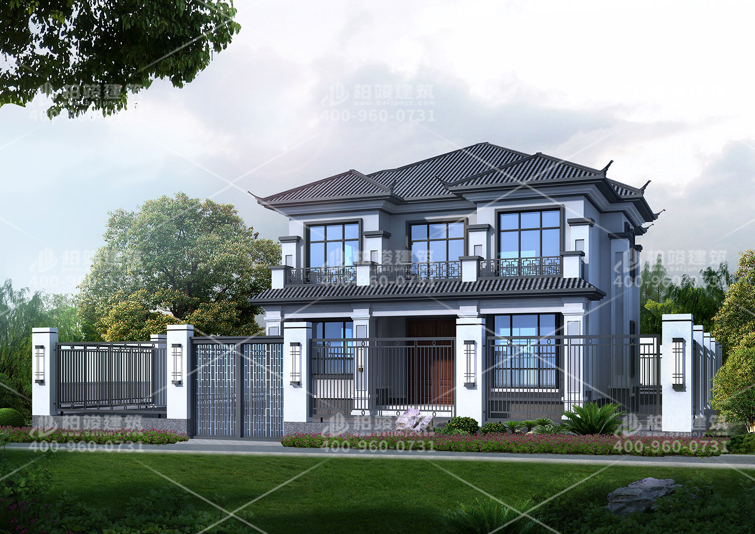 中式二層房屋設計圖，帶圍欄和小庭院。